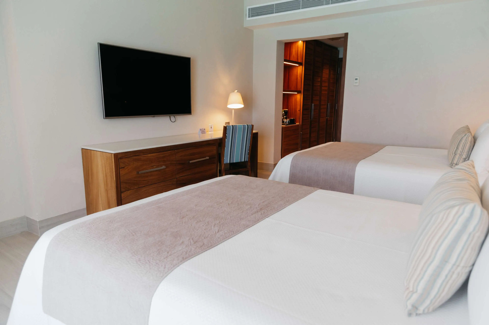 Foto - Emporio Cancun - Buy All Inclusive Option