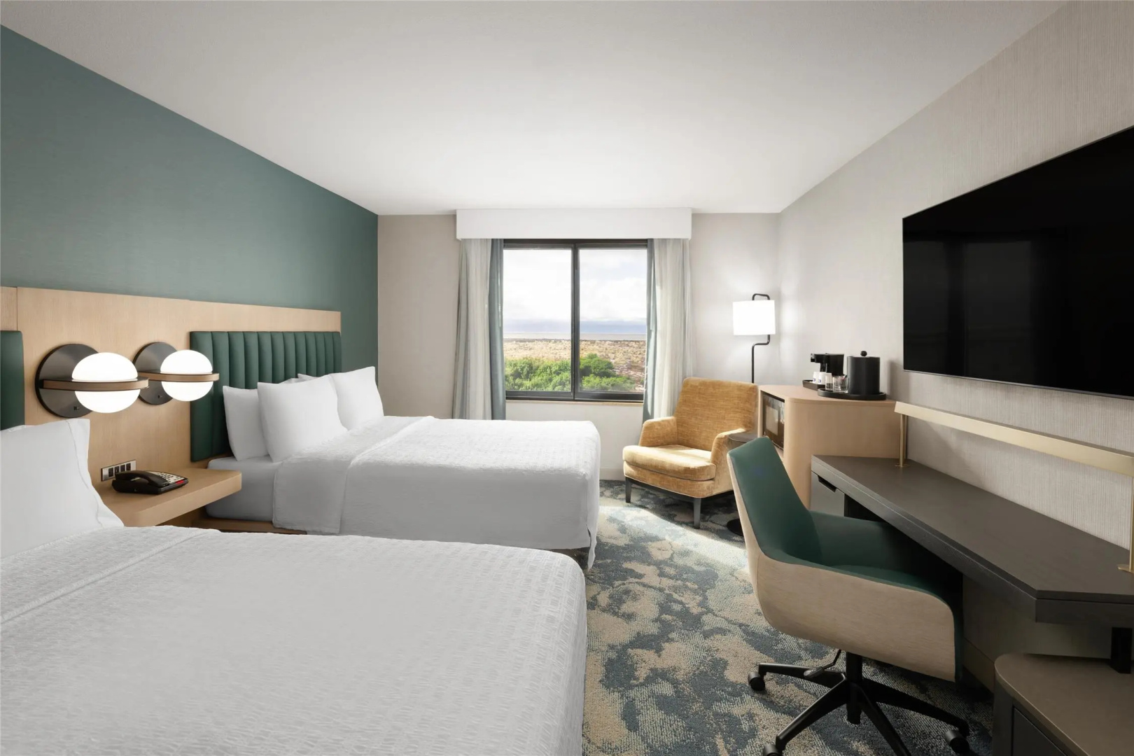 Photo - Hampton Inn & Suites Oakland Airport-Alameda