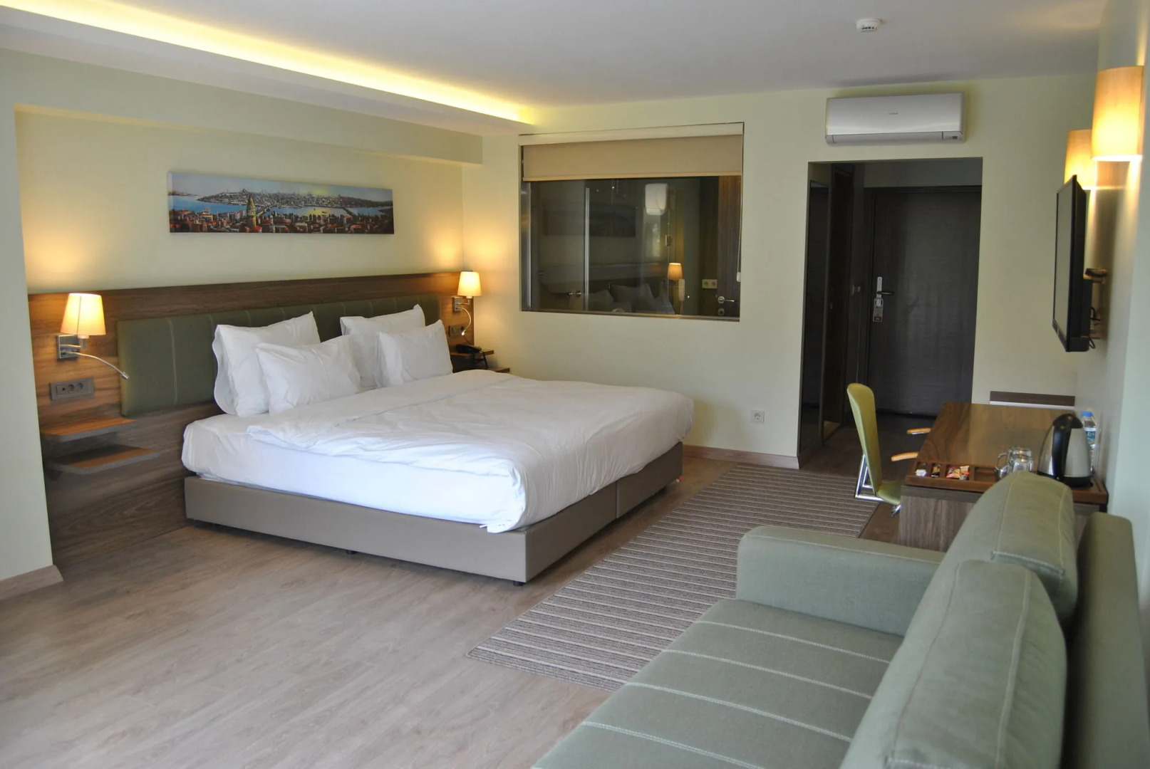 Photo - Numi Hotel