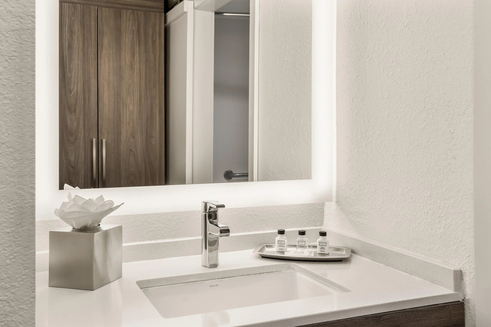 Photo - Crowne Plaza Orlando - Lake Buena Vista by IHG