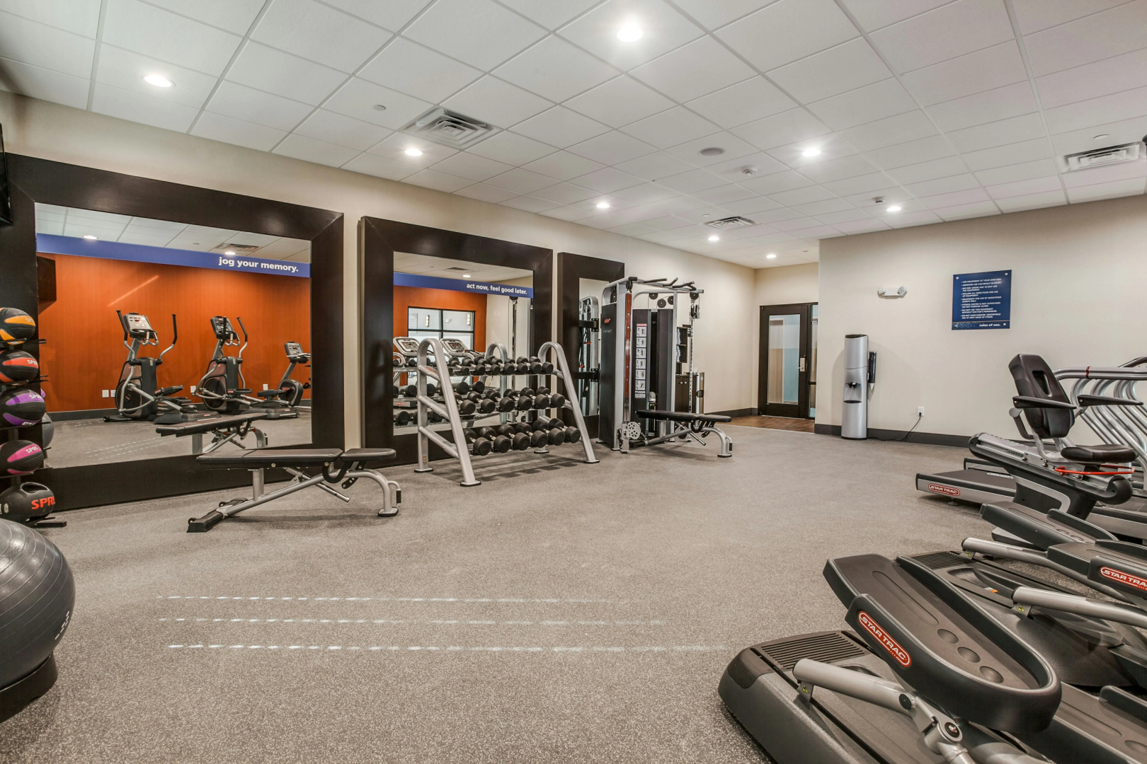 Photo - Hilton Garden Inn North Dallas Central Expy