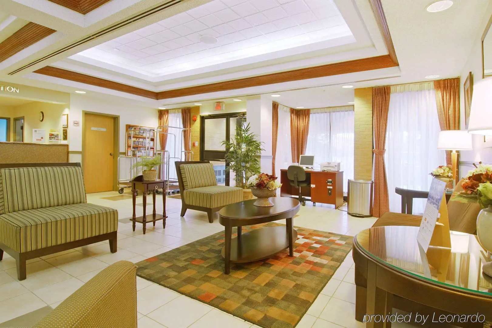 Photo - Quality Inn and Suites Montreal East