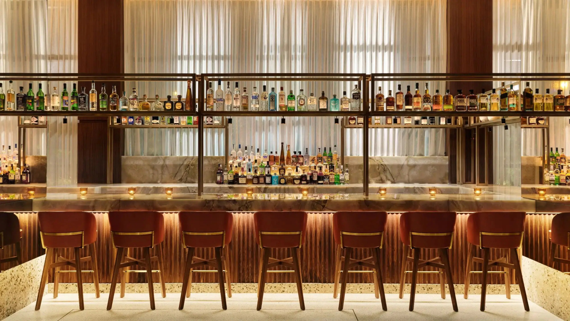 Foto - The Hollywood Grande, Autograph Collection