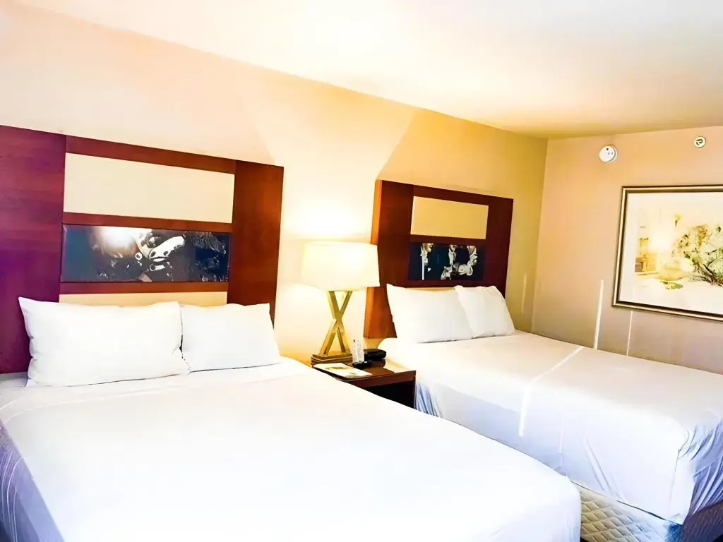 Photo - Sunrise Inn