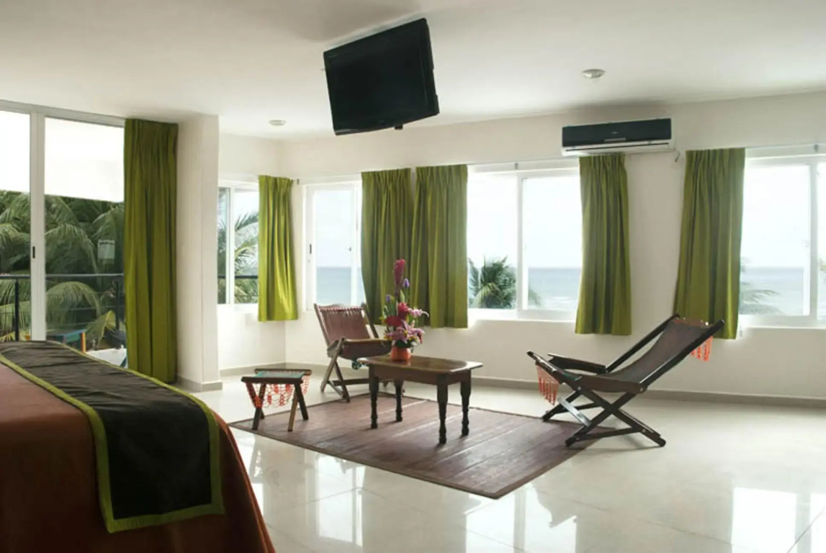 Photo - Kay Hotel