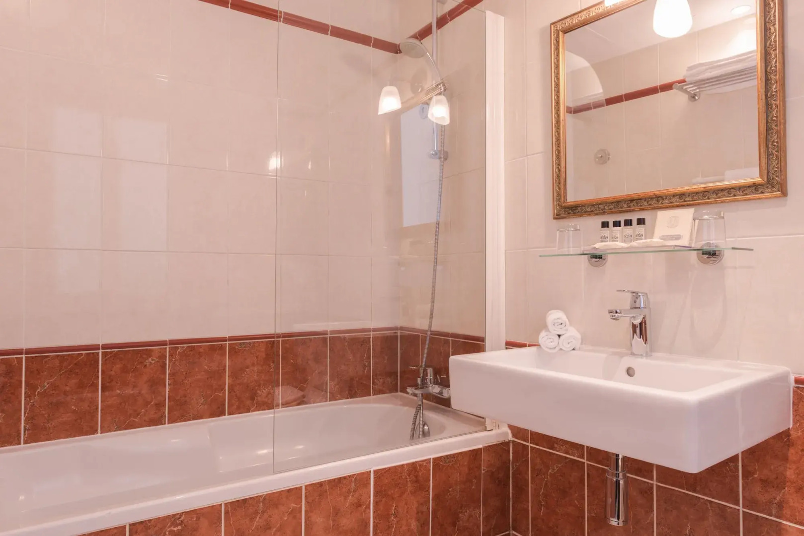 Foto - Magda Champs Elysées