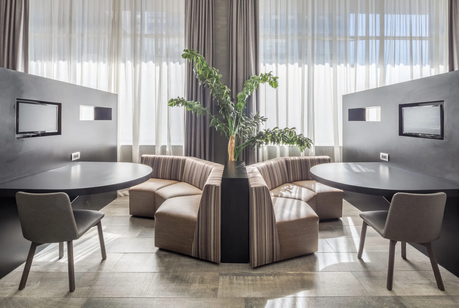 Photo - Courtyard by Marriott Chihuahua