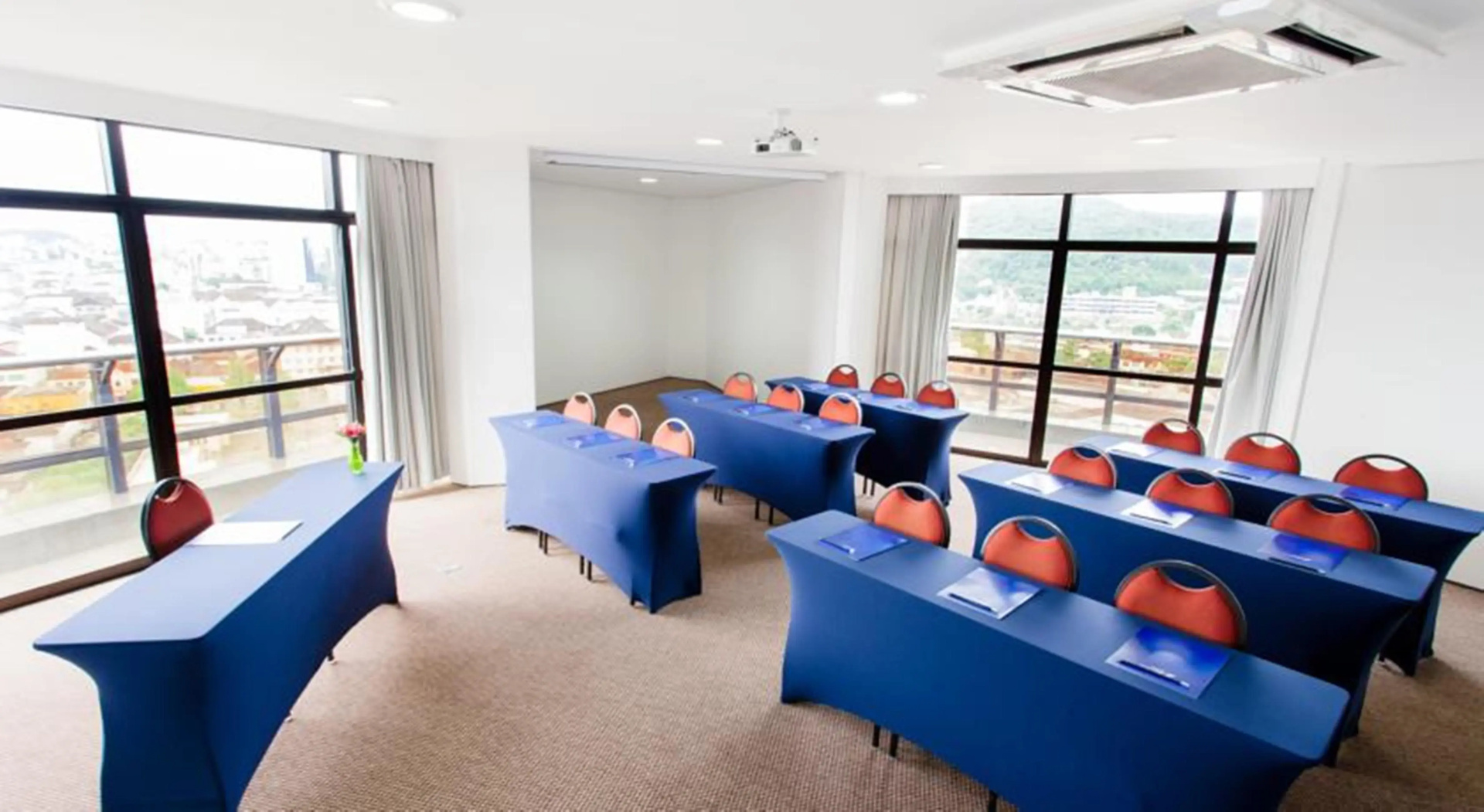 Foto - Blue Tree Towers Joinville