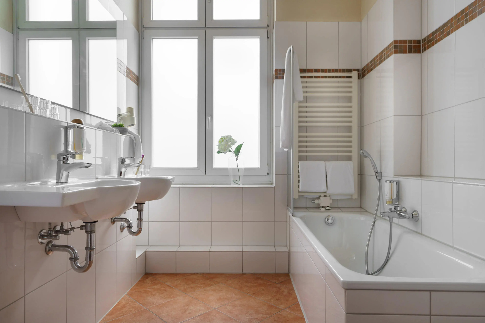 Photo - Garner Hotel Hamburg - Graf Moltke by IHG