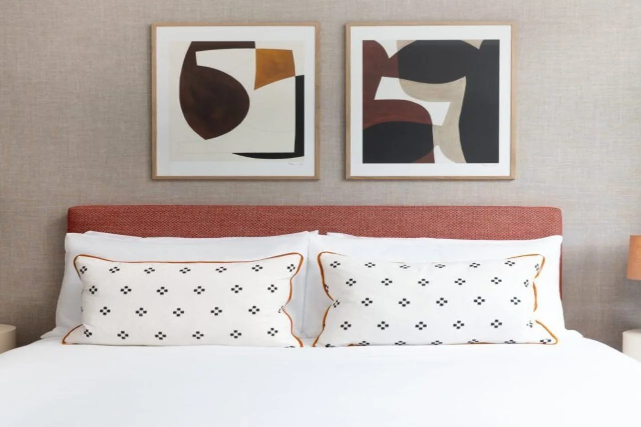 Photo - The Lincoln Suites