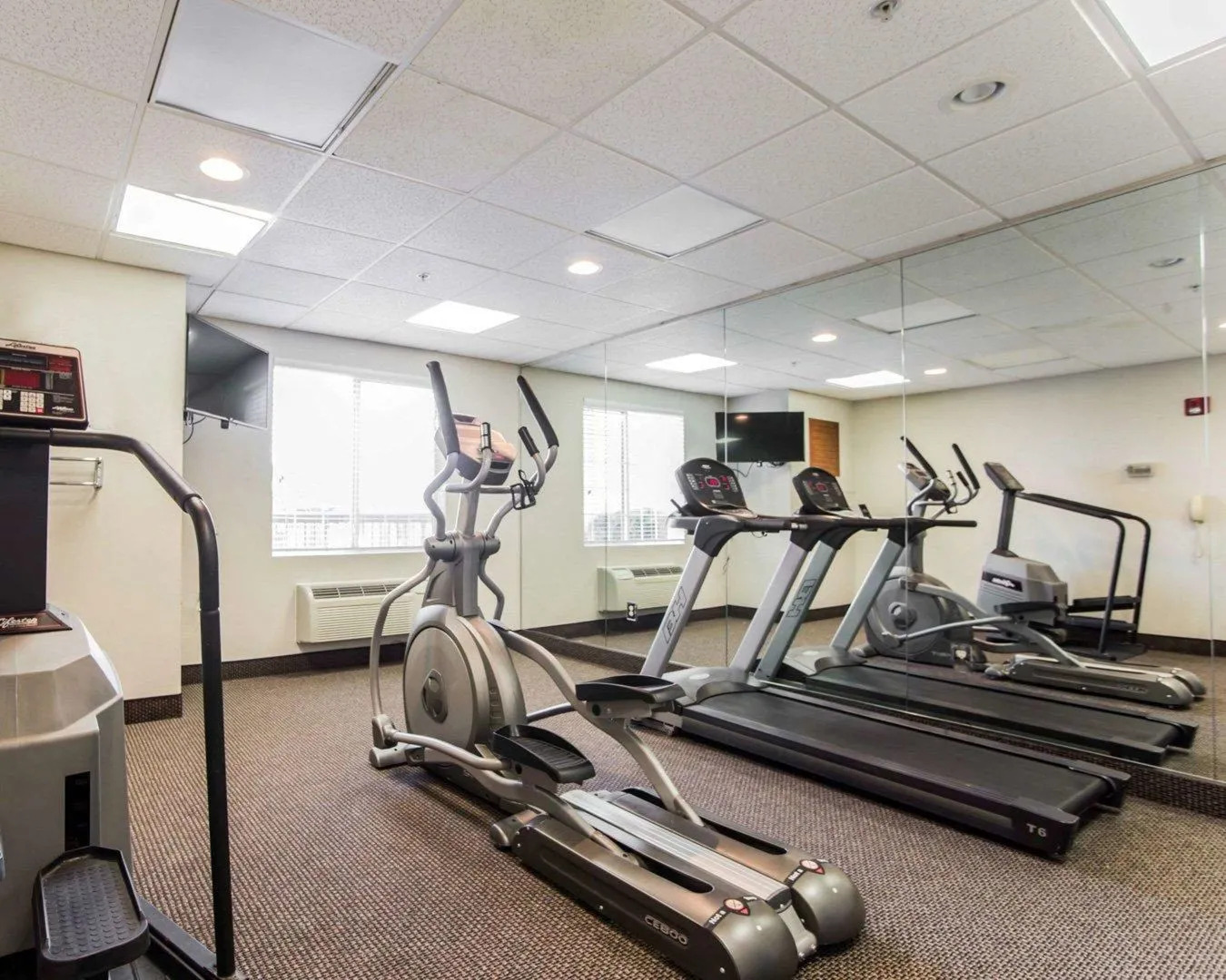 Photo - Candlewood Suites - Charlotte - Arrowood by IHG