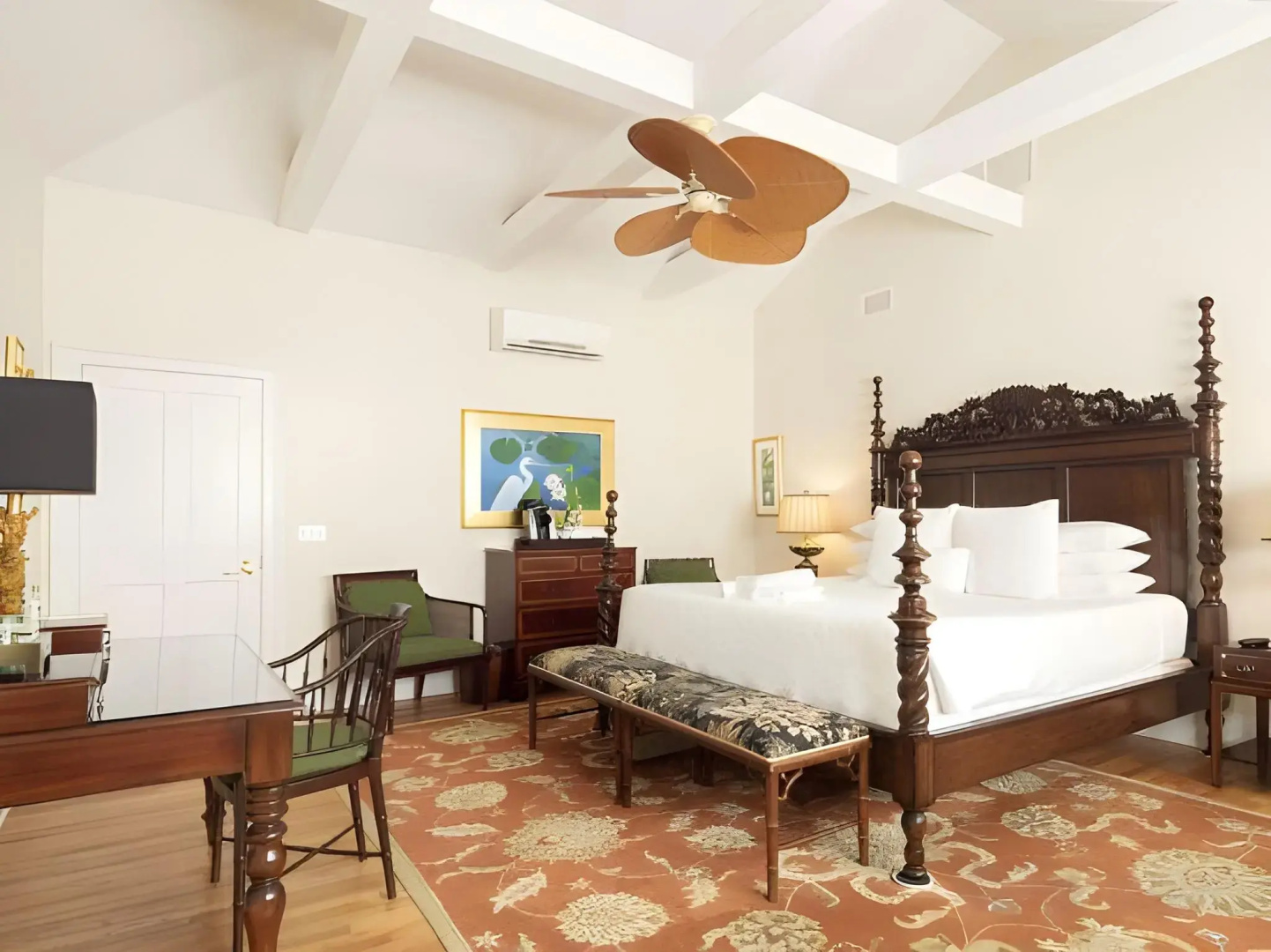 Photo - The Gardens Hotel