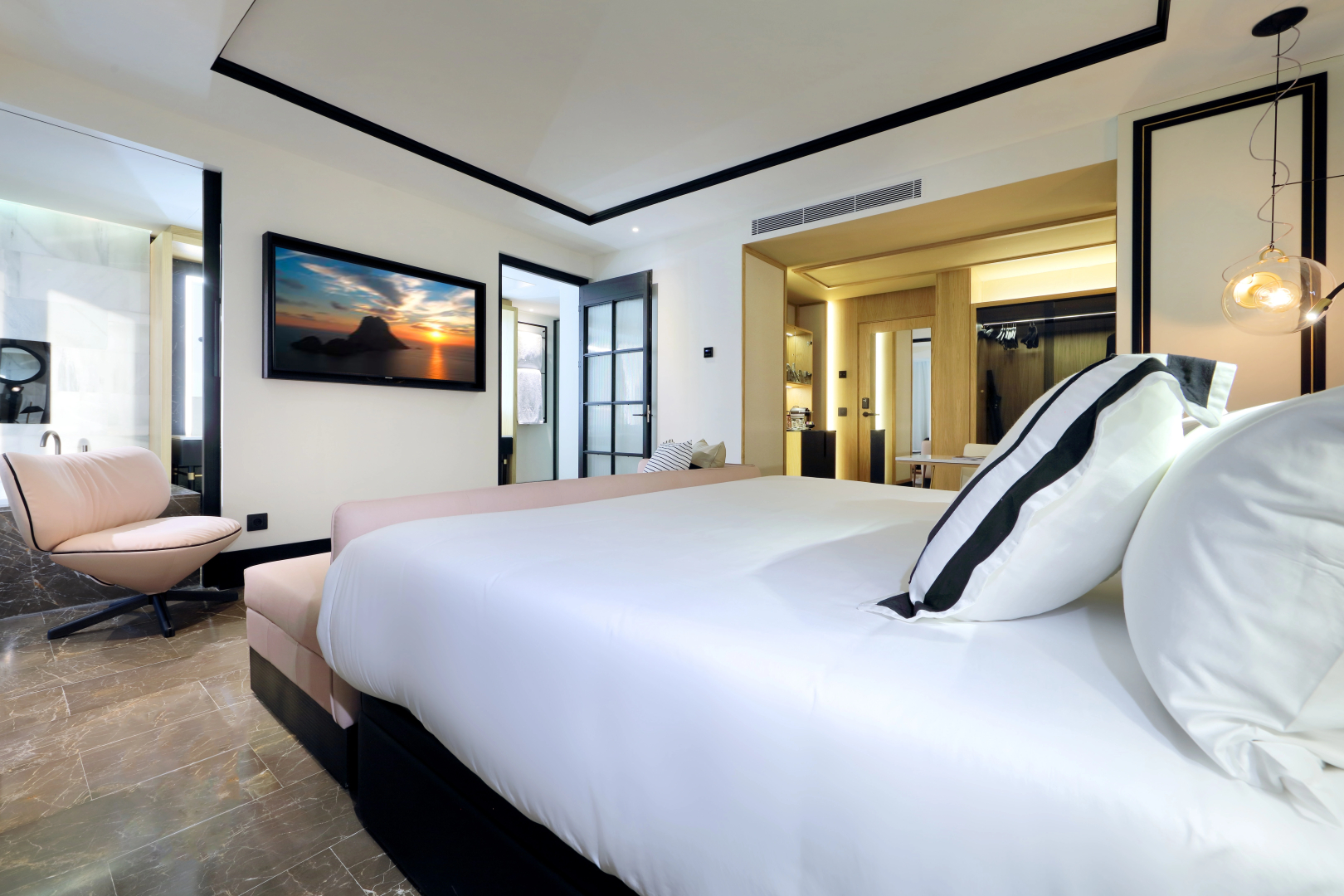 Foto - BLESS Ibiza Cala Nova - The Leading Hotels of the World