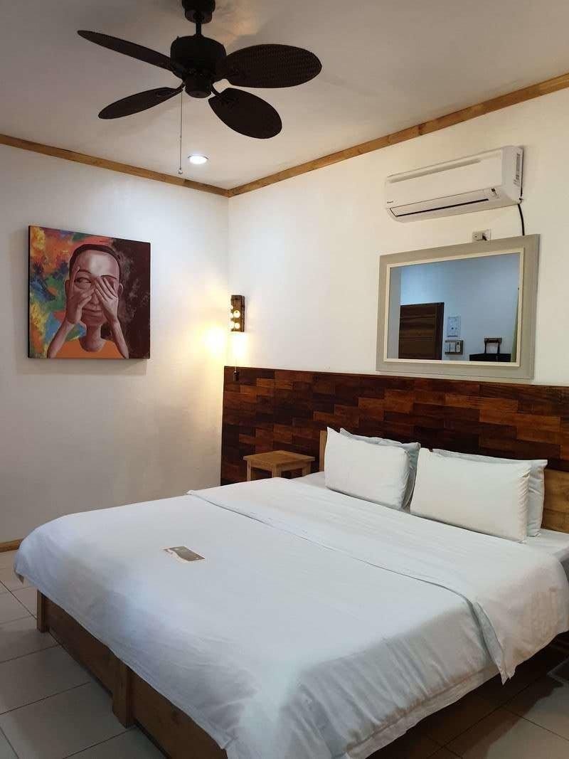 Liquid Dive Resort