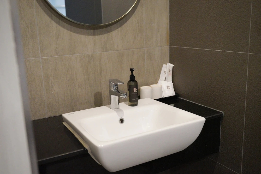 Photo - The Rise Suites Hotel, Chiang Mai - SHA Extra Plus