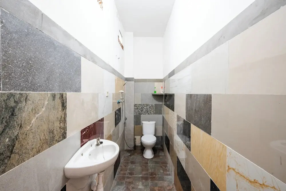 Photo - Mahayana Guest House