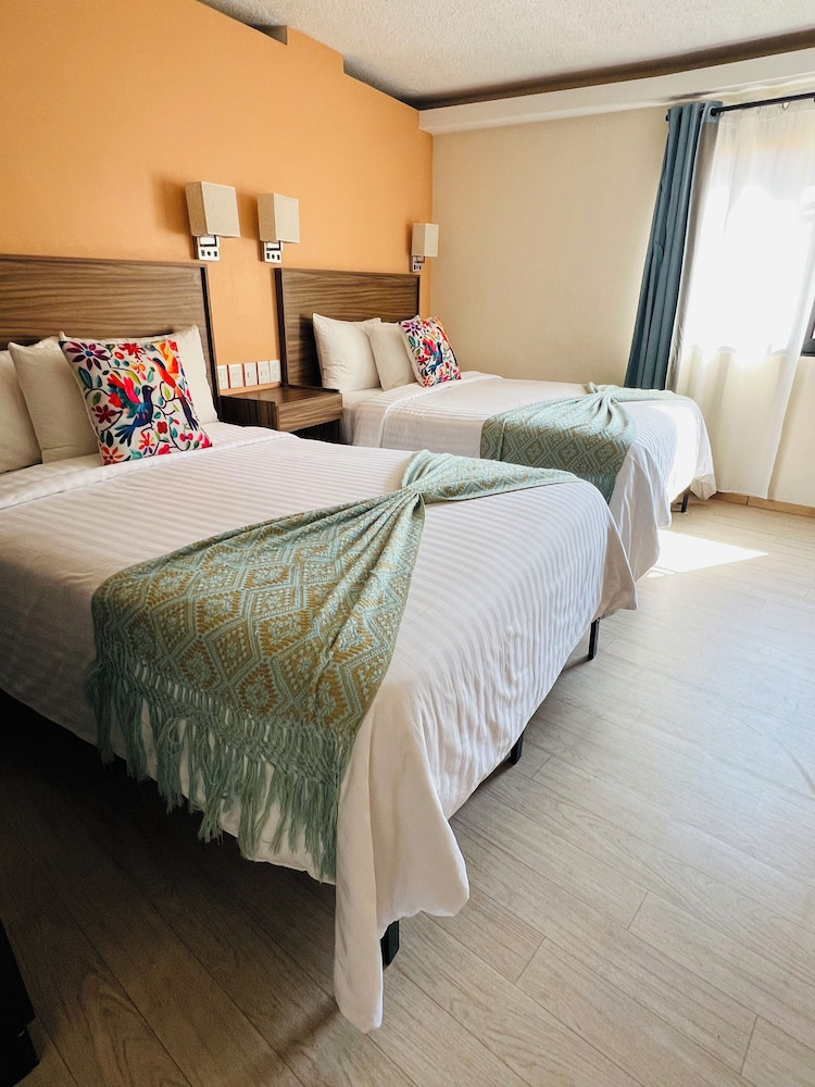 Foto - Suites Del Jardin Principal