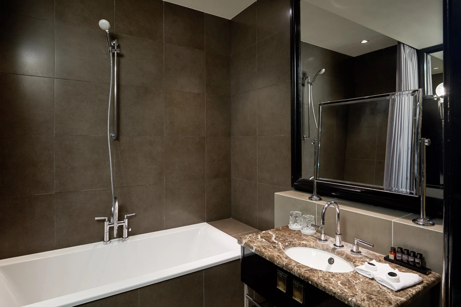 Photo - The College Hotel Amsterdam, Autograph Collection