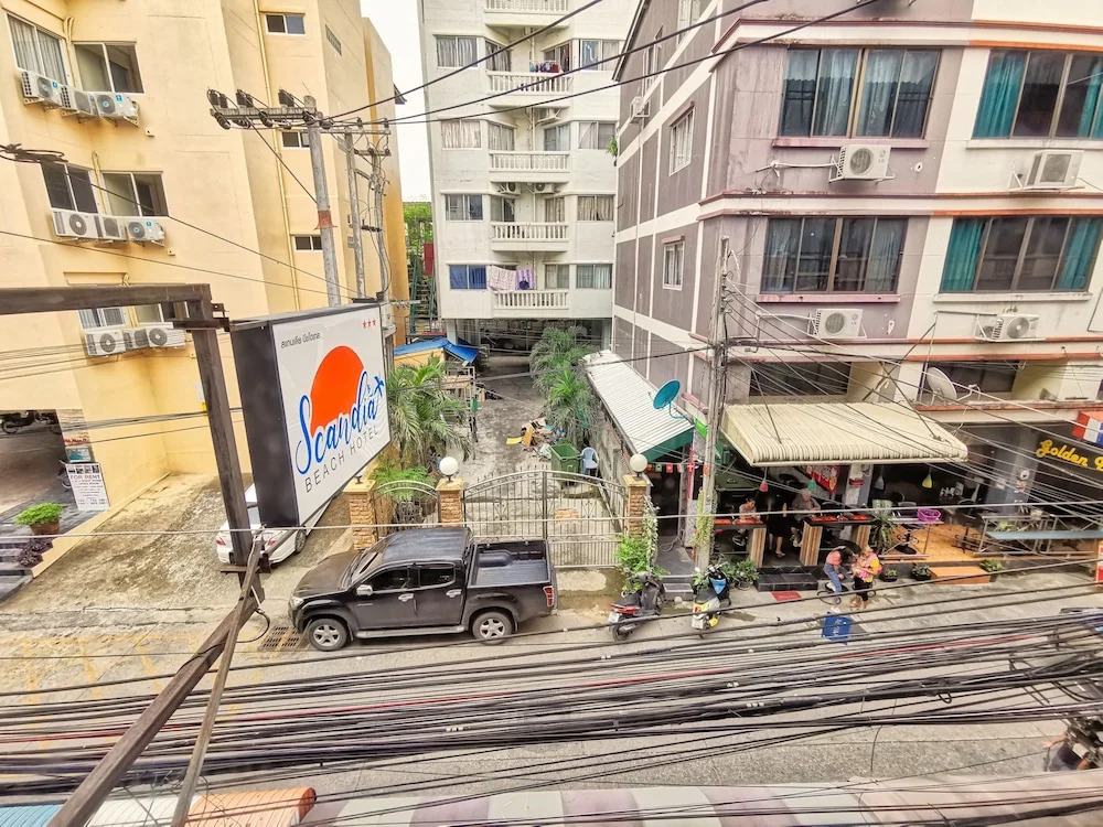 Foto - Scandia Beach Hotel - Soi 7 Best Location - 200m to Beach next to Food Market