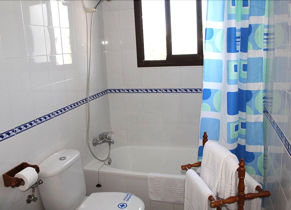 Photo - Hostal Alhambra