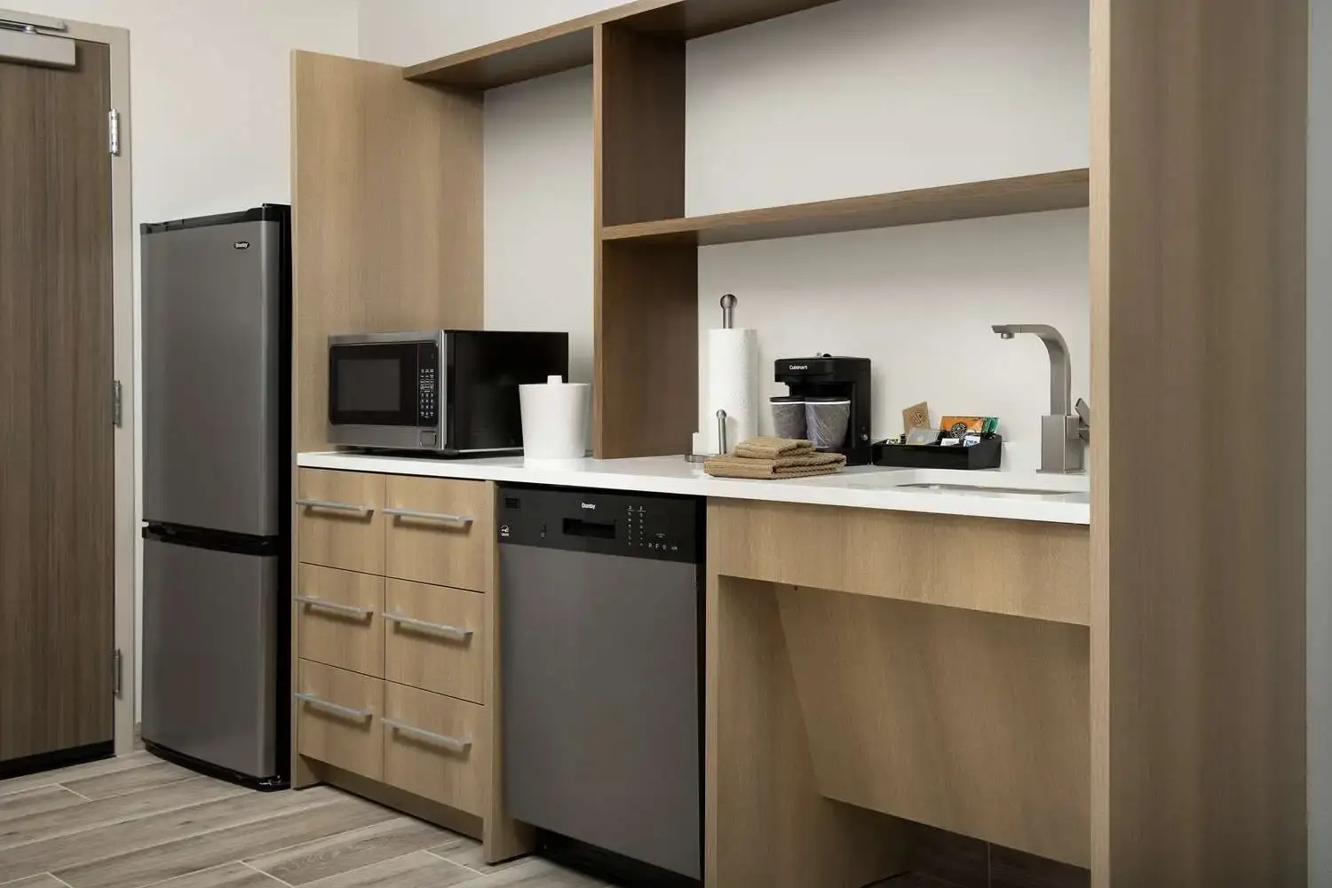 Photo - Home2 Suites By Hilton Tampa Westshore Airport