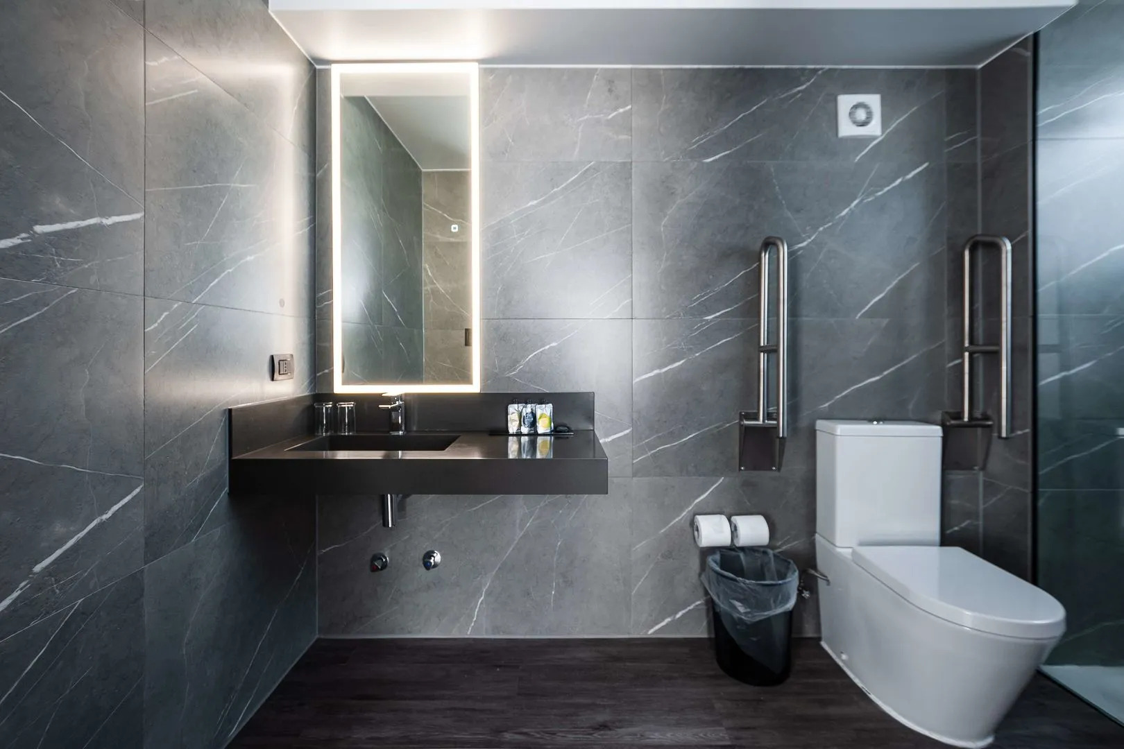 Foto - Ola Santiago Providencia, Tapestry Collection by Hilton