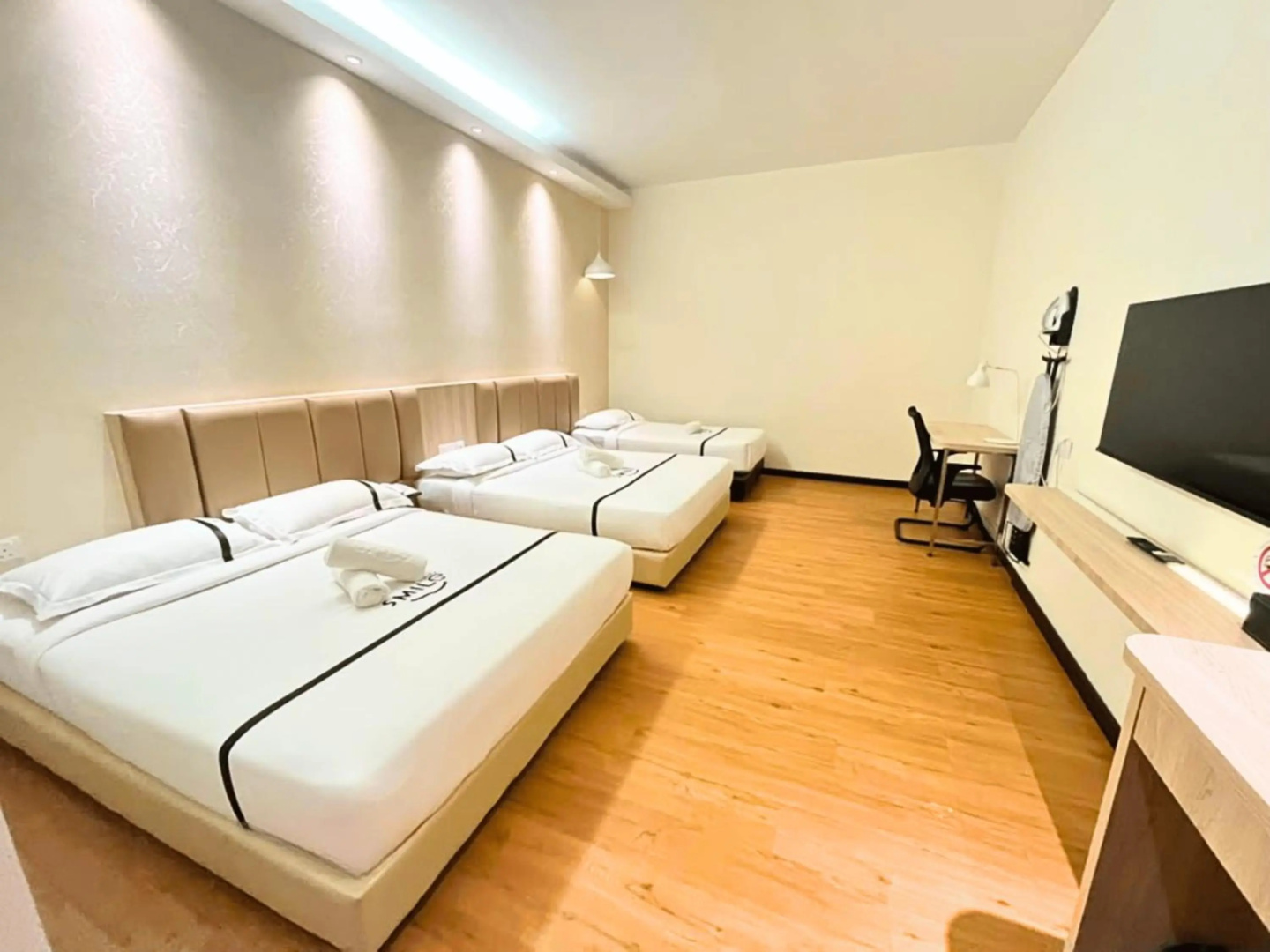 Photo - Top Holiday Hotel @ The Mines Seri Kembangan