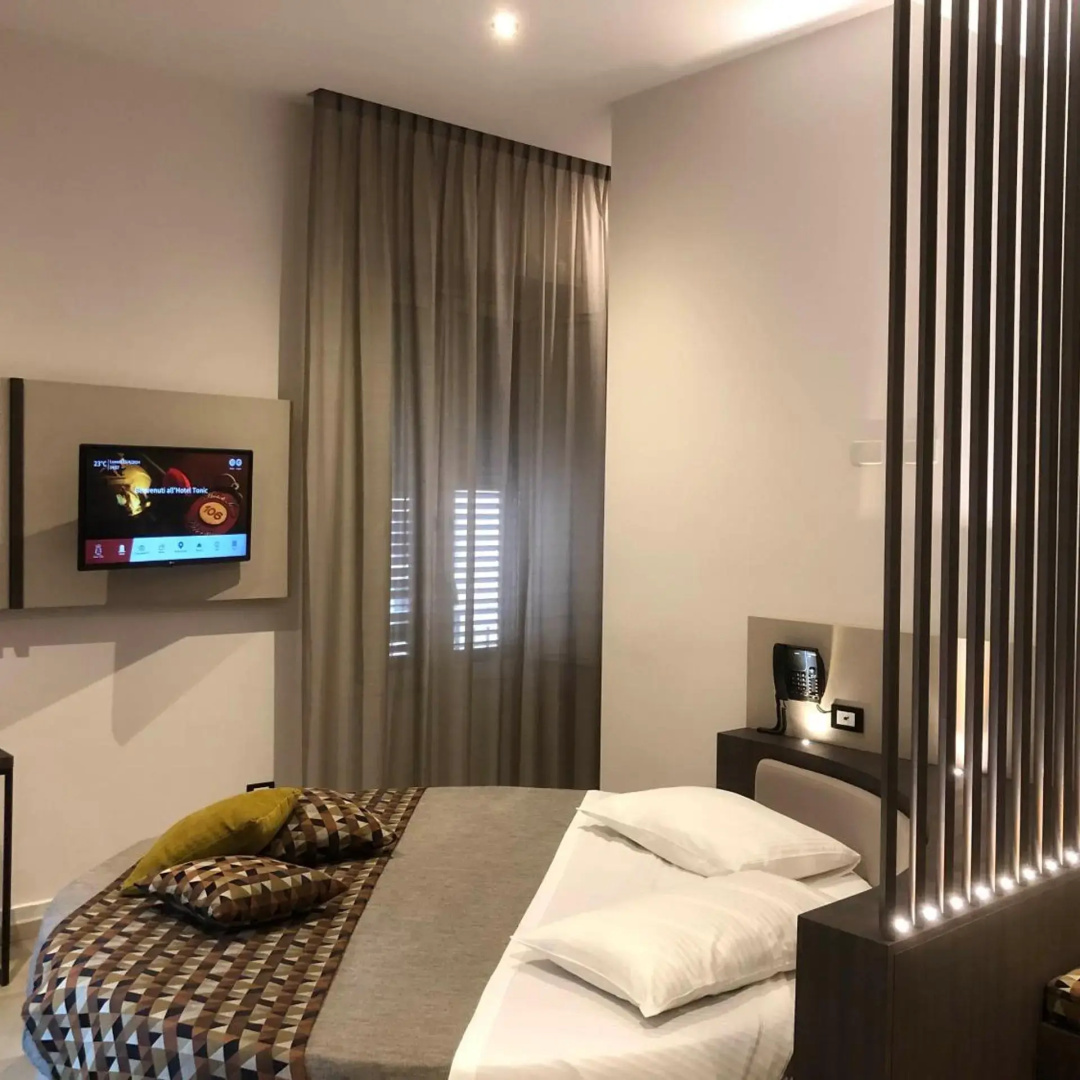 Photo - Hotel Tonic