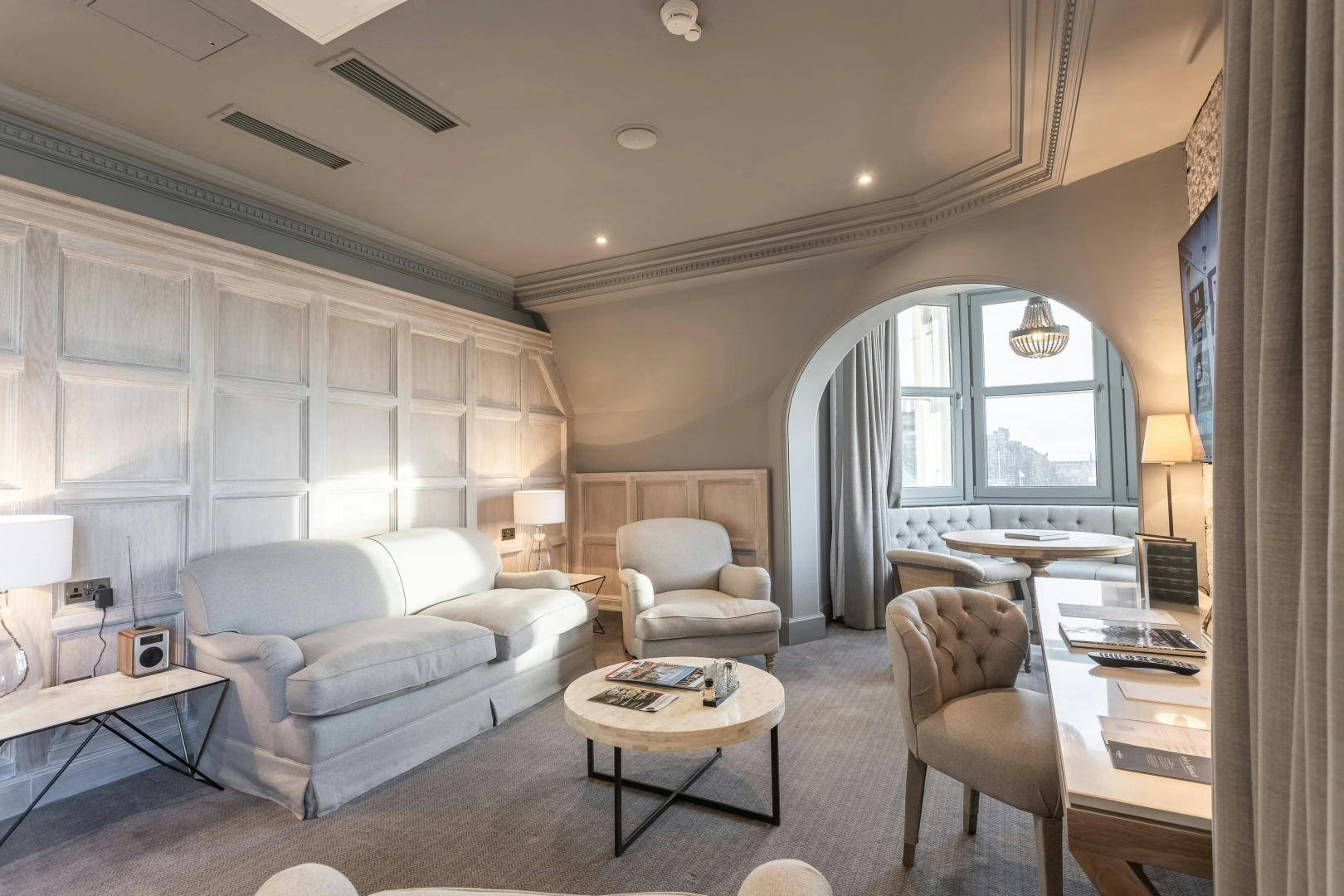 Photo - The Scotsman Hotel