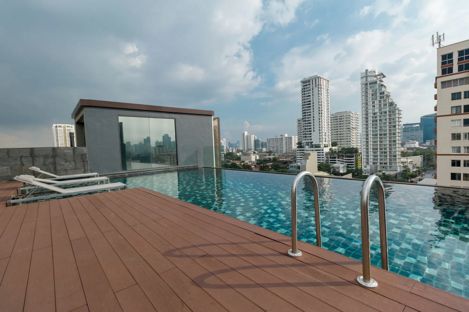 Photo - The Residence on Thonglor by UHG