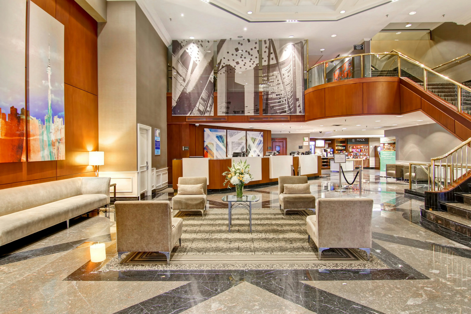 Photo - DoubleTree by Hilton Hotel Toronto Downtown
