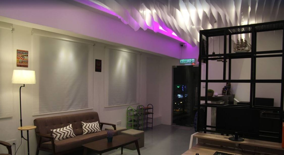 Space Cap Hotel