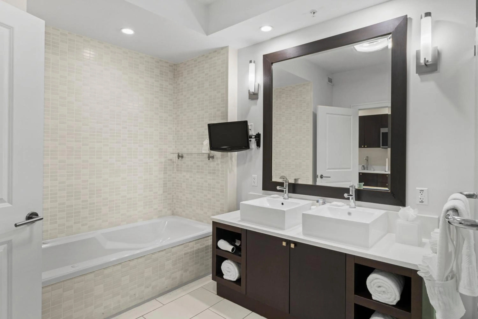 Photo - Provident Doral at the Blue Miami