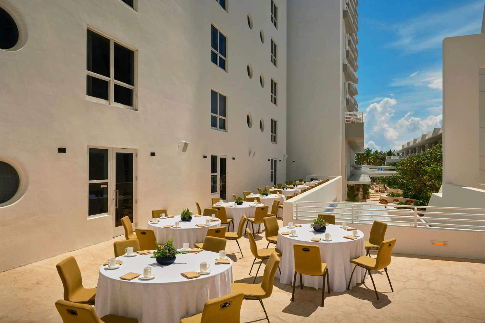 Photo - Royal Palm South Beach Miami, a Tribute Portfolio Resort