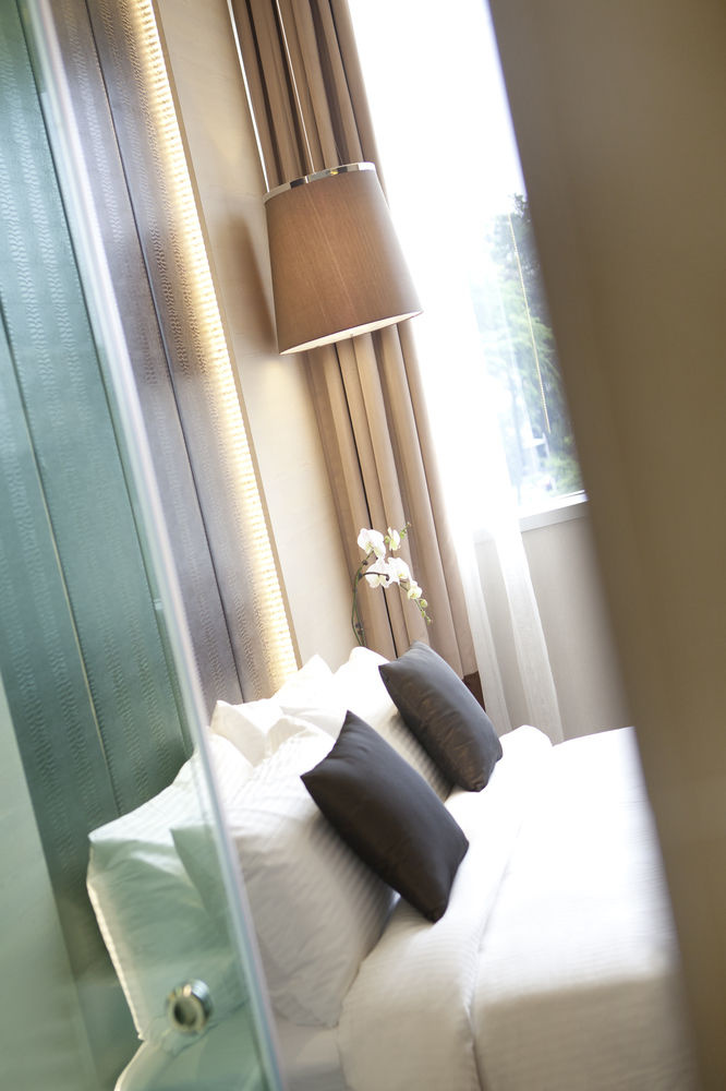 DORSETT SINGAPORE