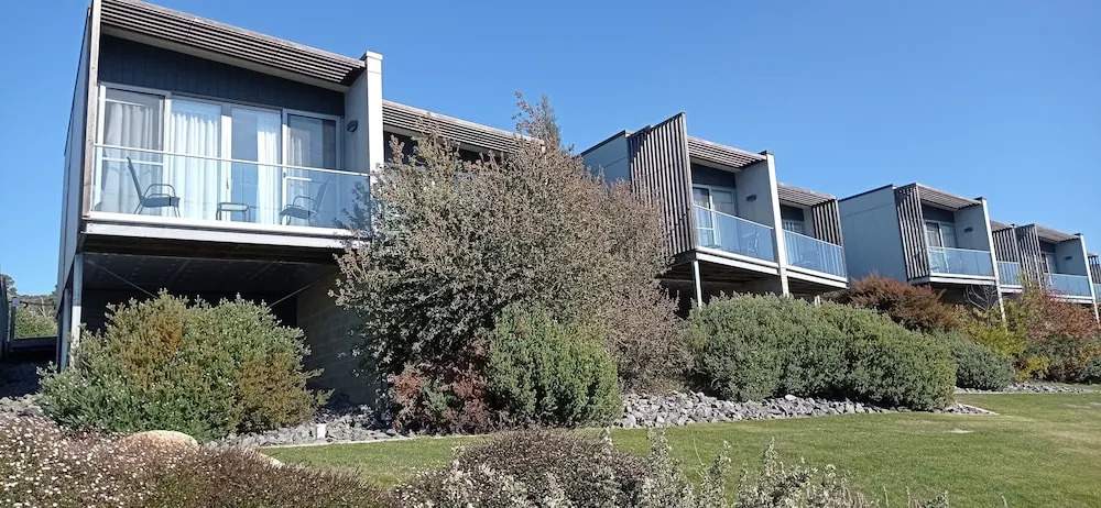 Photo - Rosevears Riverview Hotel