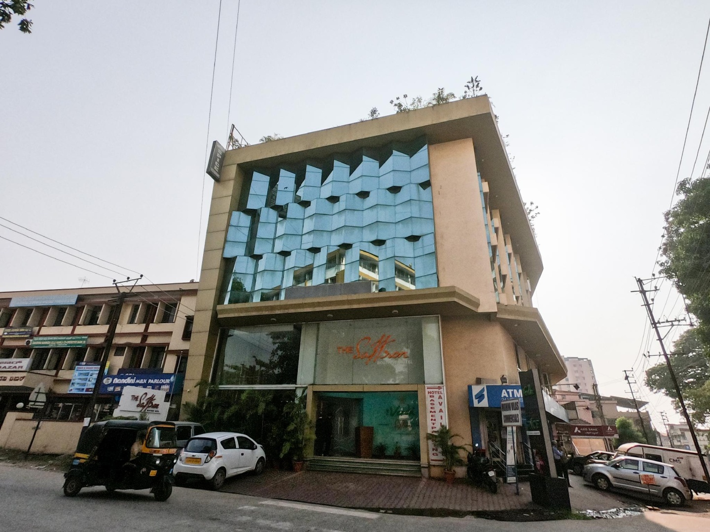 Srinivas Saffron Hotel