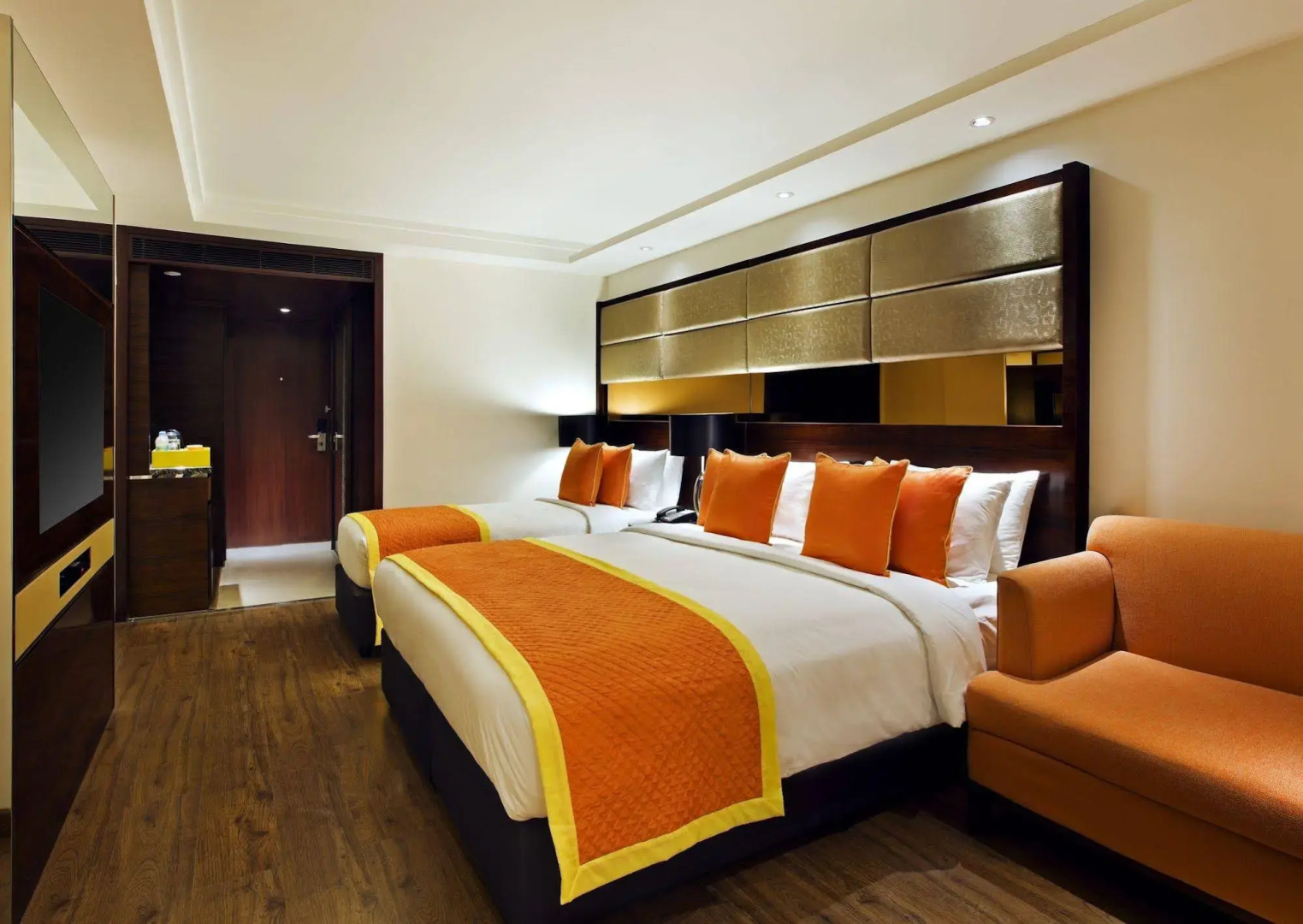 Foto - Zone By The Park , Bani Park Jaipur