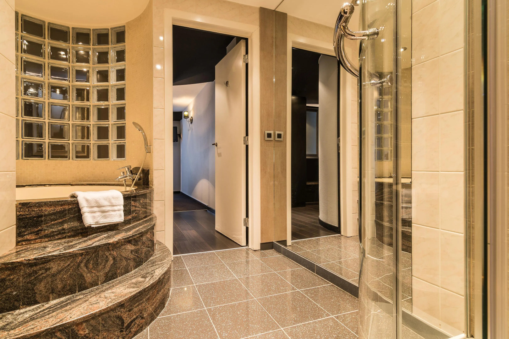 Foto - De Keyser Hotel