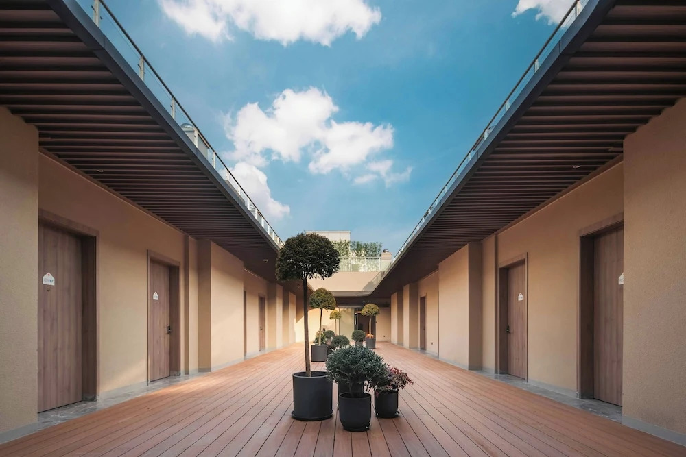 Photo - Holiday Inn Express Shanghai Hongqiao NECC by IHG