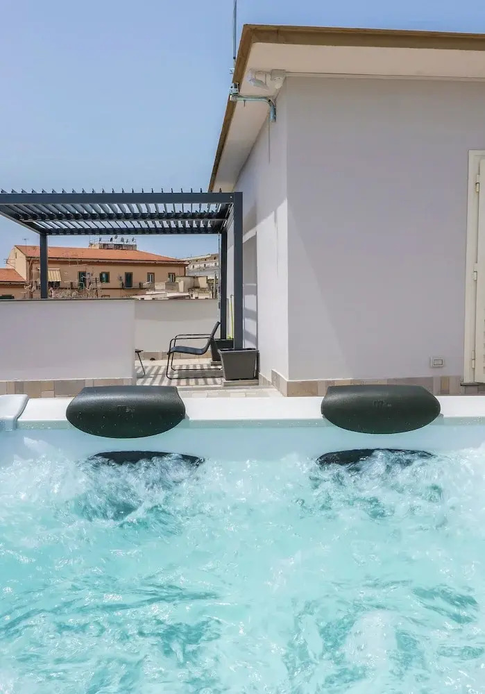 Photo - Rooftop Parthenopeo Contemporary Rooms