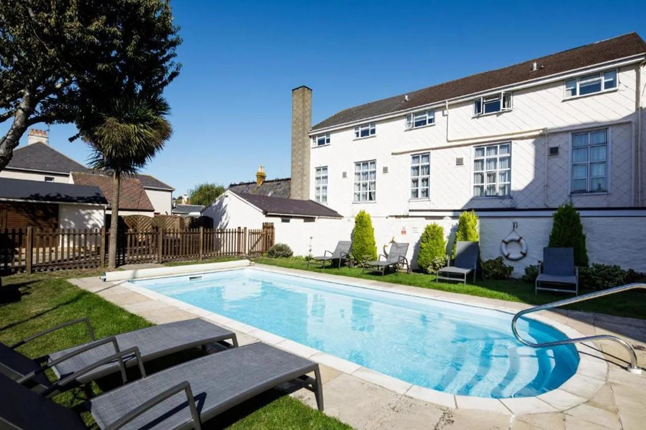 Photo - Ommaroo Hotel