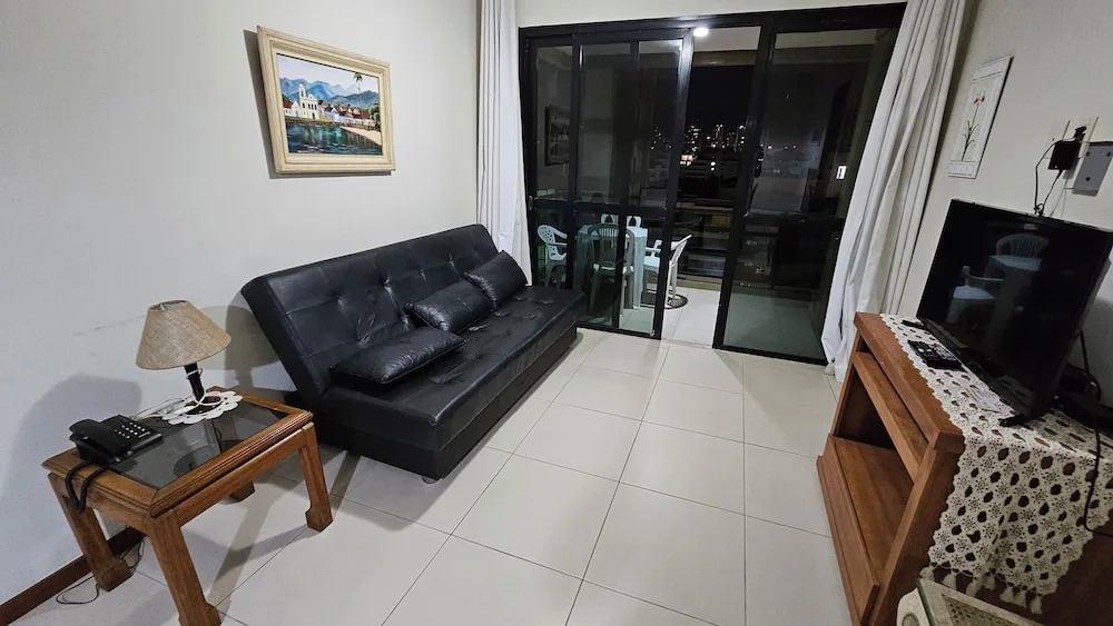 Photo - Flat Barrabella