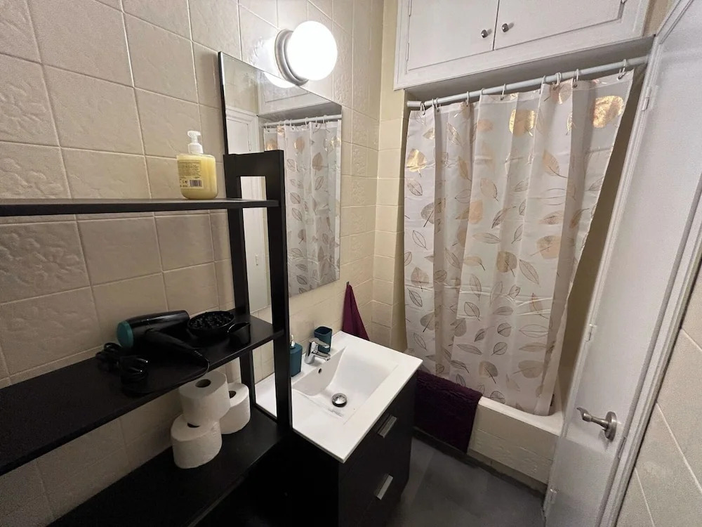 Photo - Habitaciones en Ferrocarril