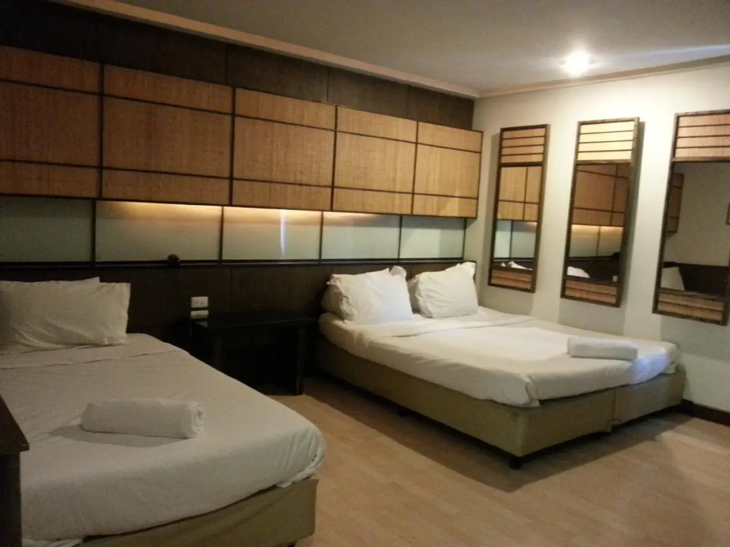 Foto - Paragon Inn