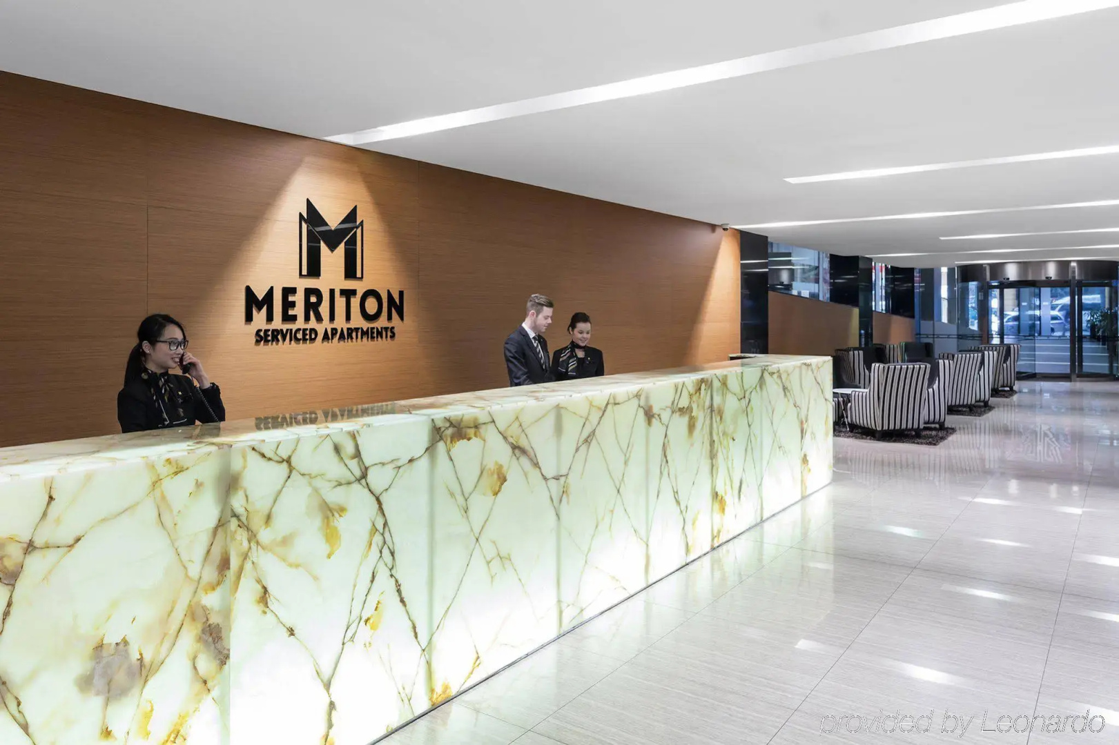 Foto - Meriton Suites Campbell Street, Sydney