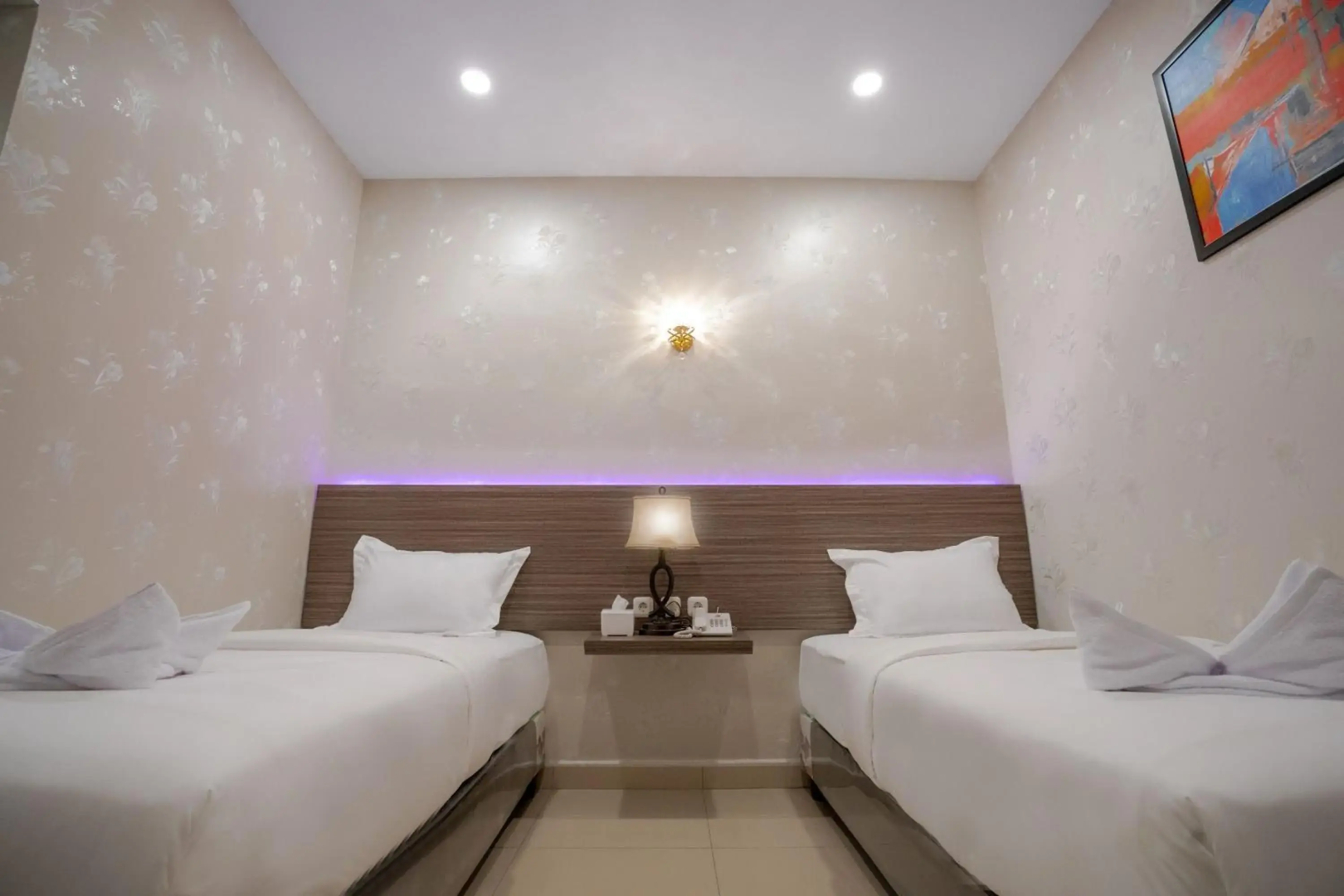 Photo - De'Tonga Hotel