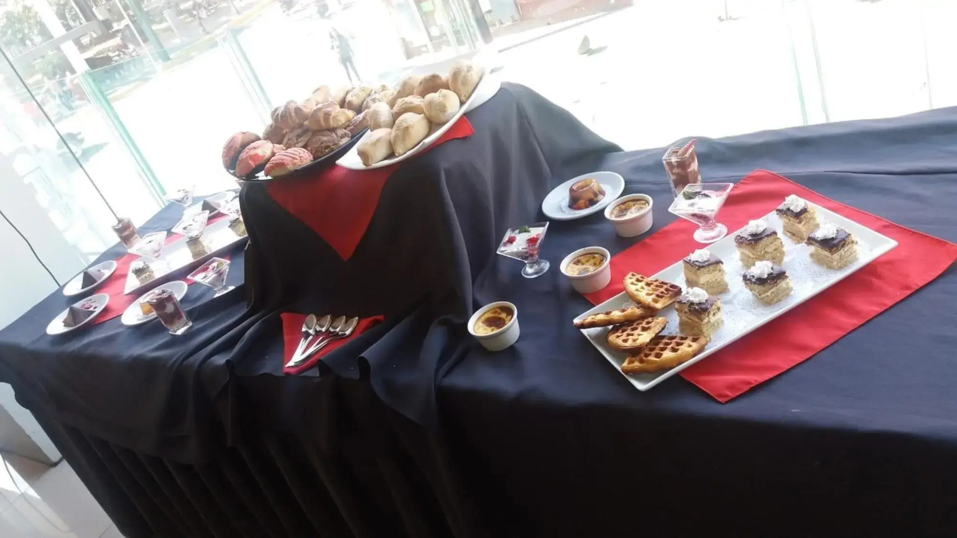 Foto - HVH by Yaxché