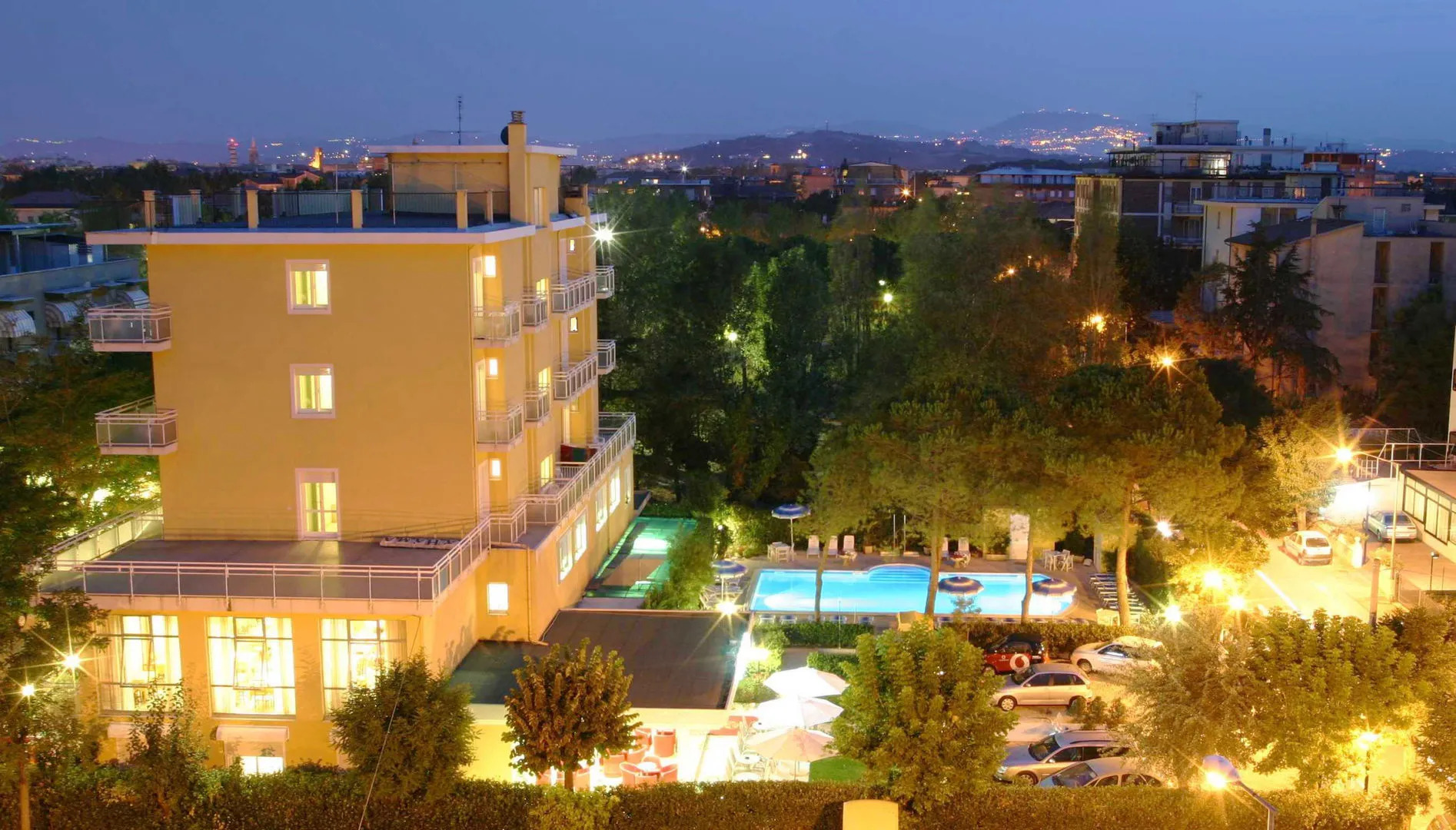 Photo - Hotel Bahama