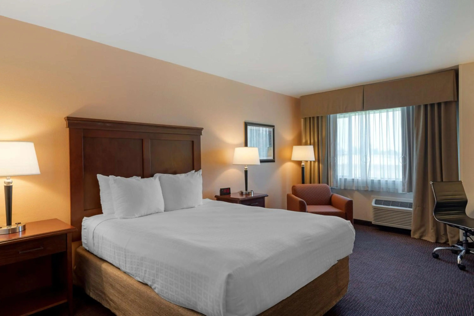 Foto - Best Western Pony Soldier Inn - Airport